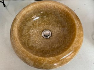 （分類：）位於 。 由 kevinleebr 提交（商品編號 1192693365，圖片 1）。簡介： 。