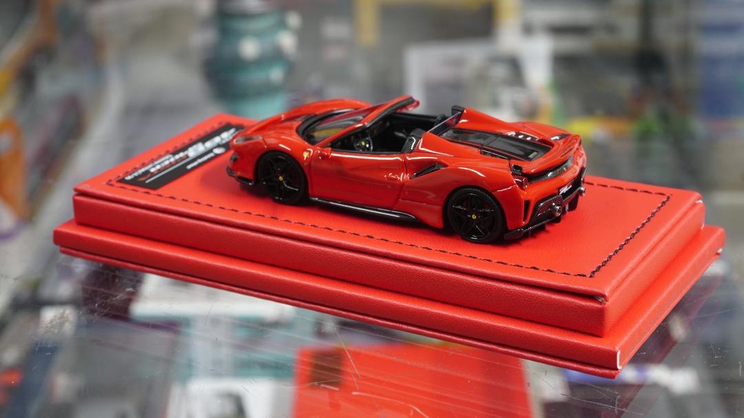 現貨] Rotating Wheel 1/64 488 Pista 紅色敞篷, 興趣及遊戲, 玩具