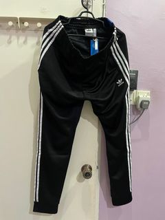 (Category: ) located in . Submitted by apizz8384 (Listing ID 1192826677, Image 1). Description: .