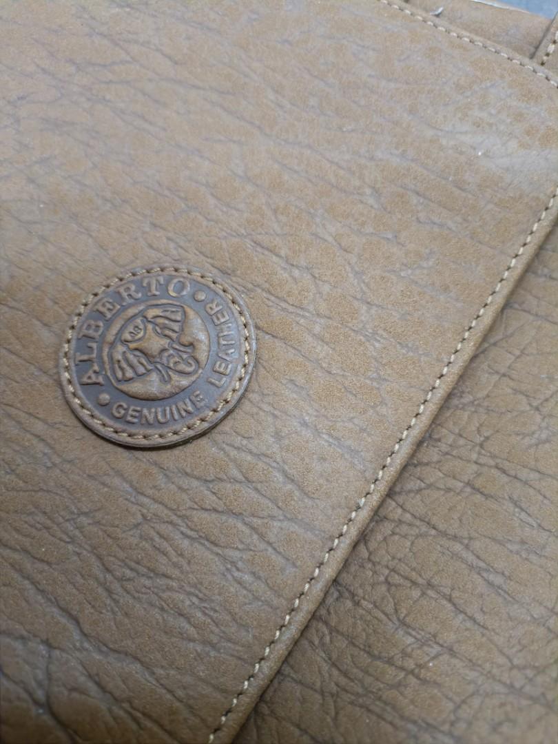 Crossbody Bag Color: Elephant Genuine Leather 