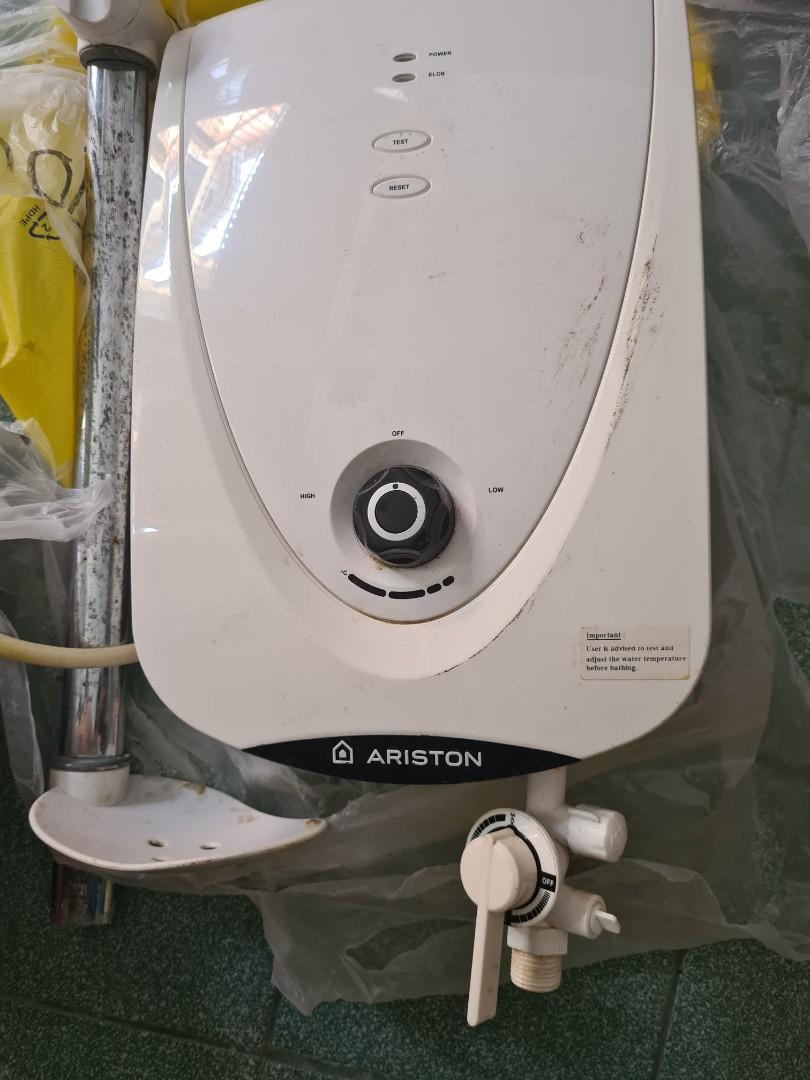 Ariston water heater, TV & Home Appliances, Air Conditioning and