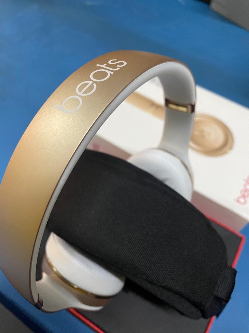 Beats Solo 3 Wireless Mat Gold Headphones - Renewed main image 1