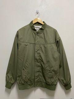 BOMBER JACKET