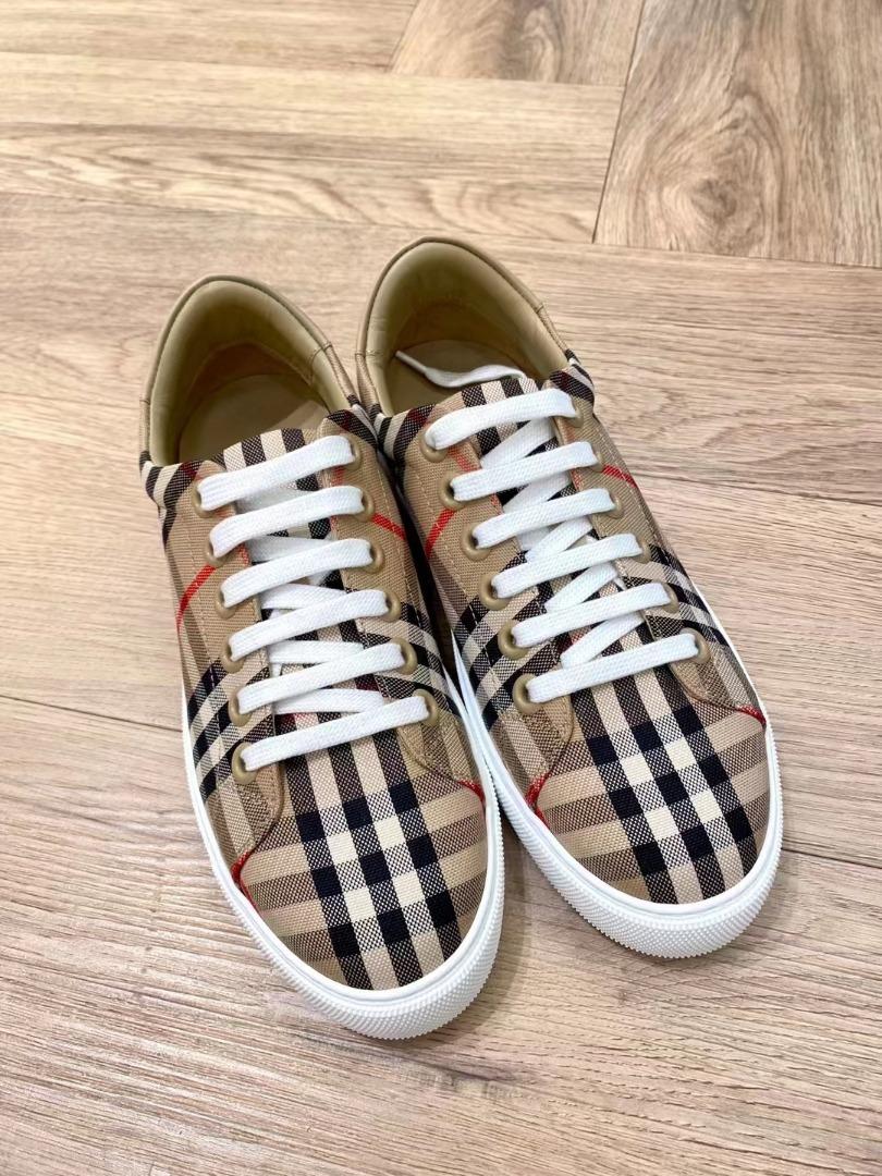 スニーカー BURBERRY Women Sneakers 8049777 A7026 beige Burberry Vintage check sneakers for Women - Beige in UAE