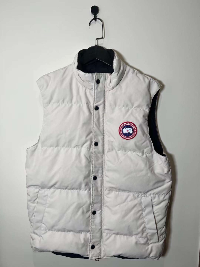 Canada goose 羽絨背心, 名牌精品, 精品服飾在旋轉拍賣