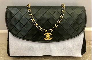 (Category: ) located in . Submitted by constantlyshopping (Listing ID 1192668240, Image 1). Description: .