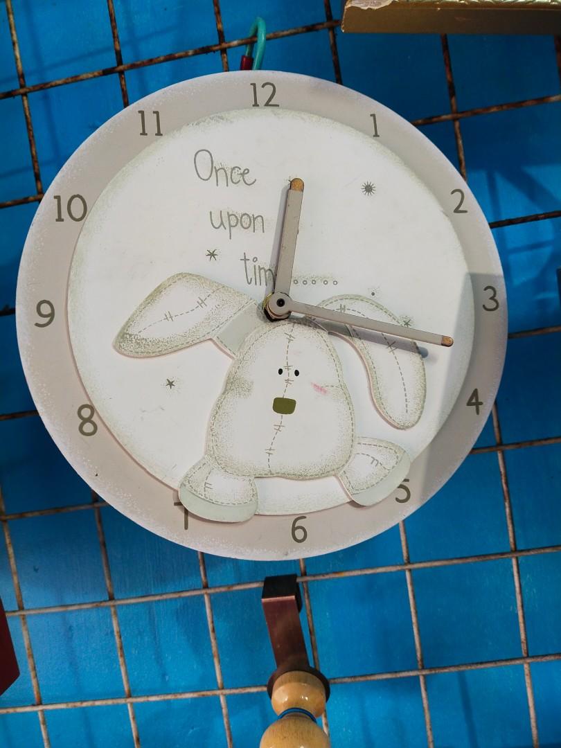 clocks per piece, Furniture & Home Living, Home Decor, Clocks on Carousell