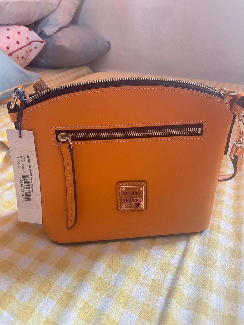 Dooney & bourke domed crossbody hot sale