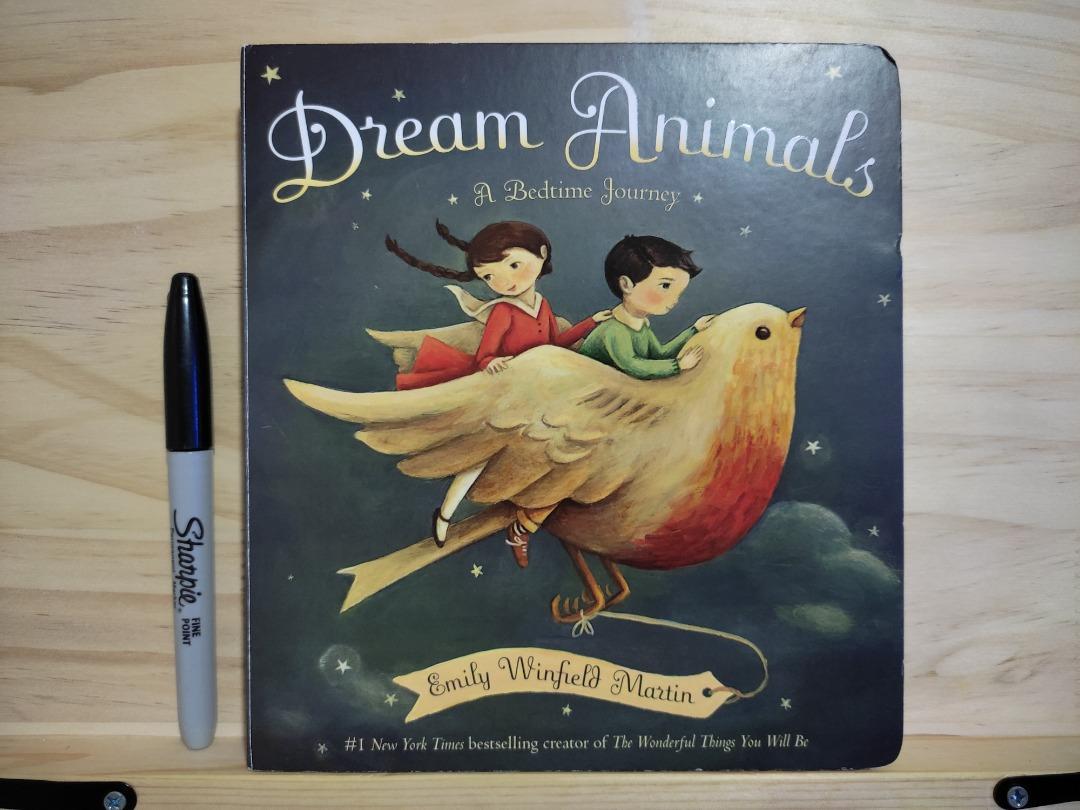 Dream　Toys,　Books　Emily　Children's　Martin,　on　Animals　by　Hobbies　Books　Winfield　Magazines,　Carousell