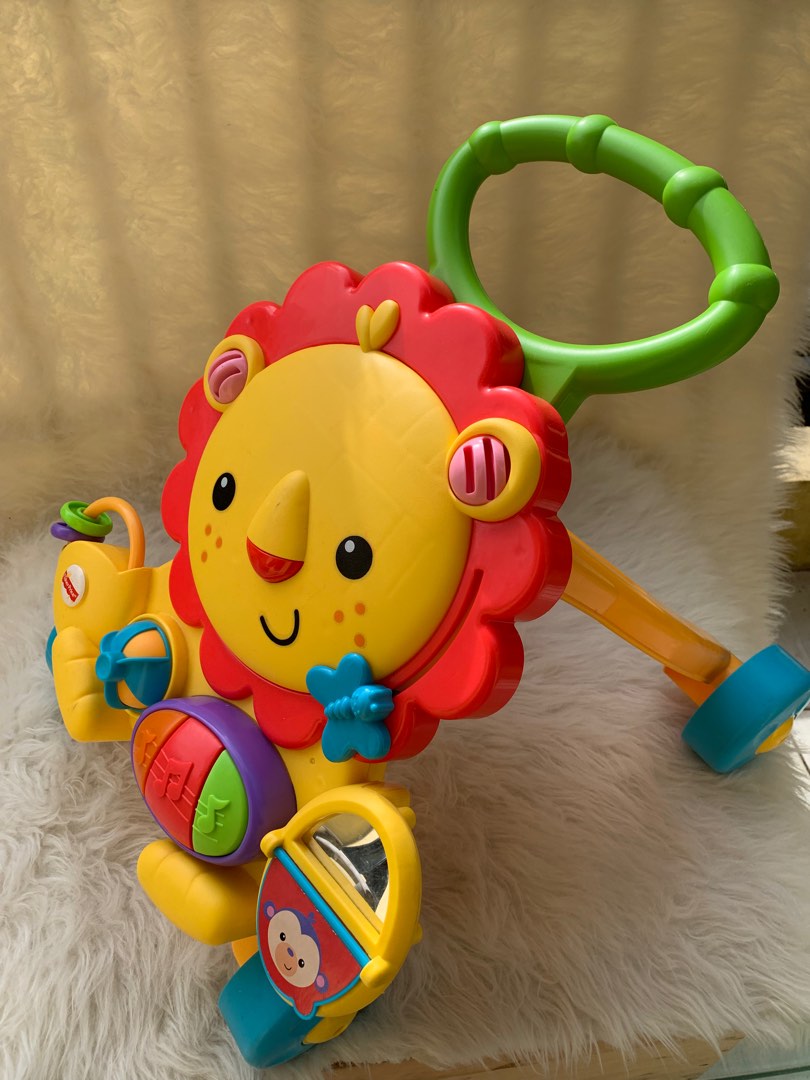 Fisher Price Push Walker Baby Lion Musik Normal Like New, Bayi & Anak