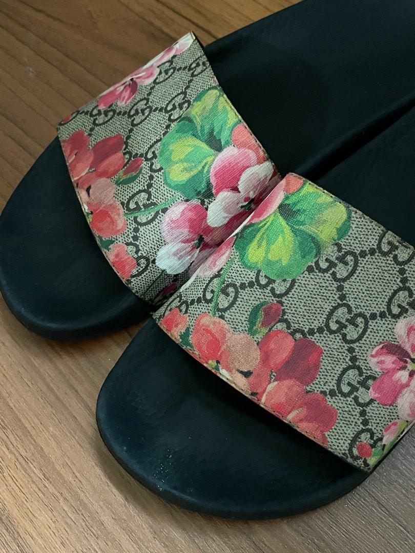 Gucci Bloom Slides US size 8 EU39