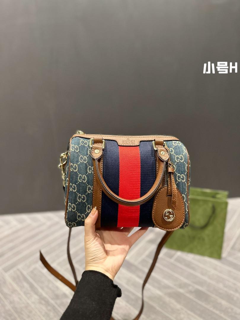 Gucci Boston Pillow Bag