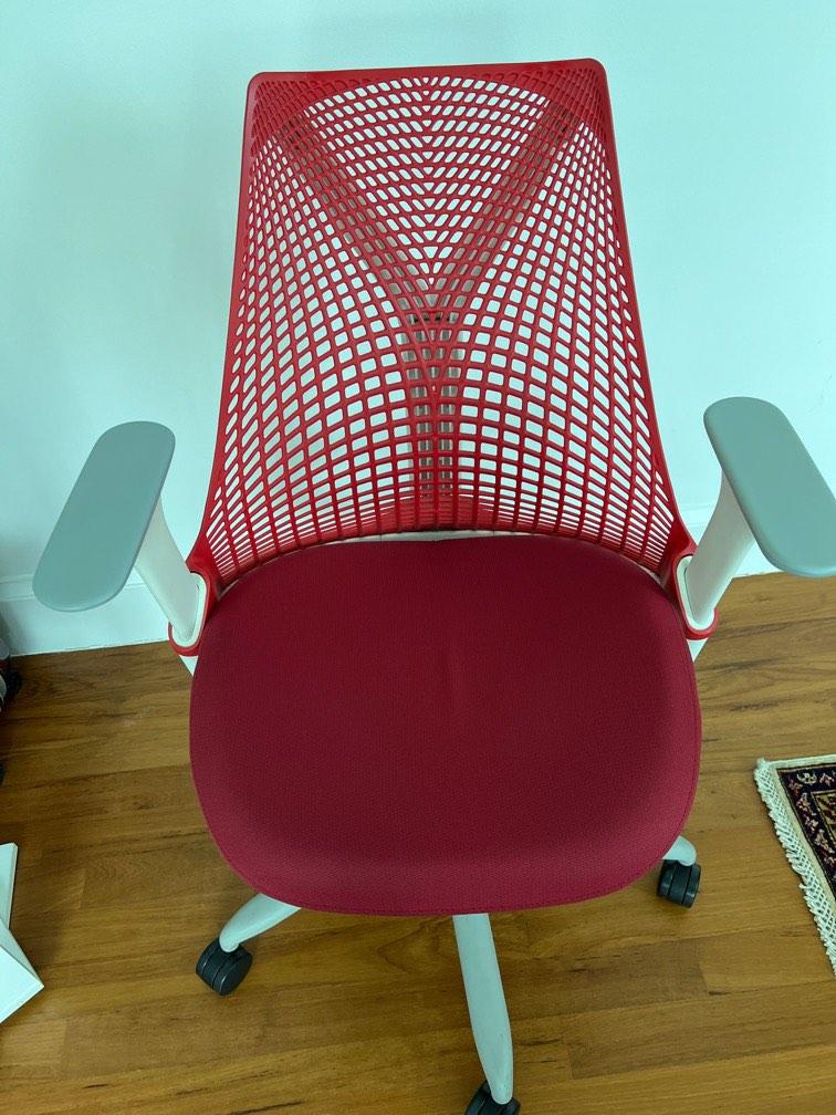 Herman Miller office Chair, Furniture & Home Living, Furniture, Chairs