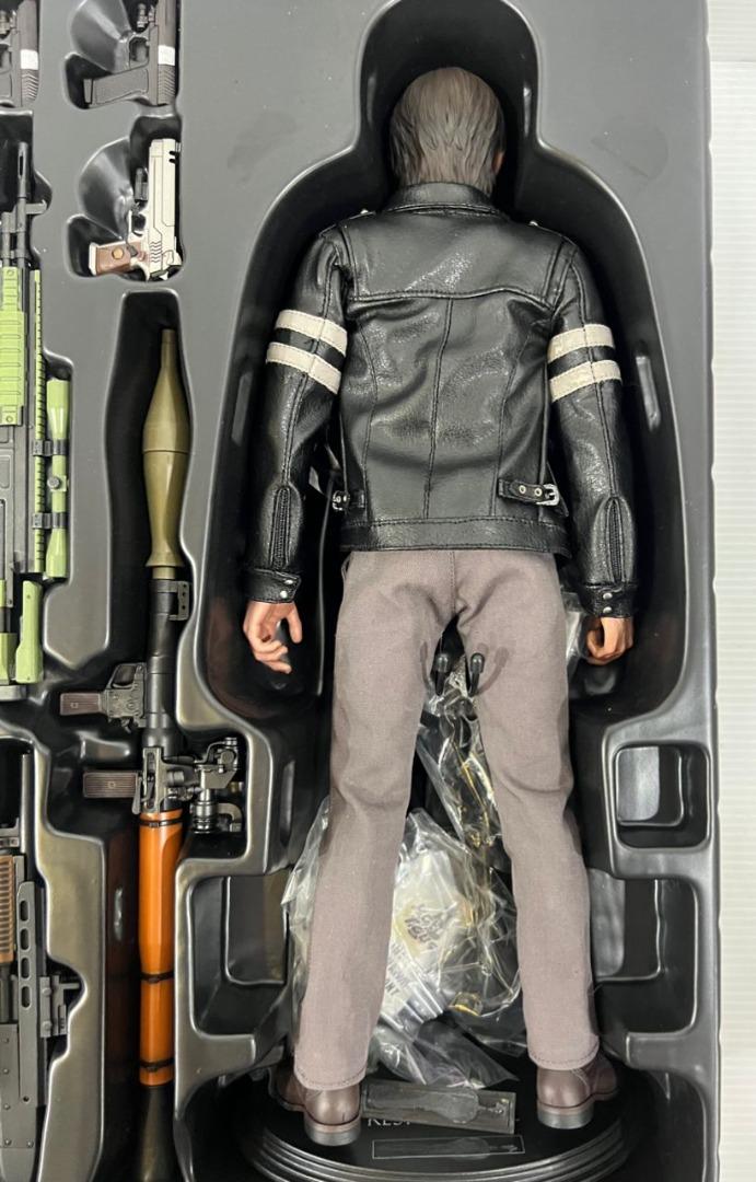 Hot toys hot sale resident evil