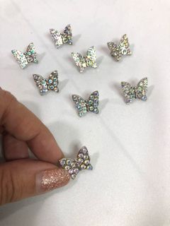 (Category: ) located in . Submitted by rosiesbundlestore (Listing ID 1192824898, Image 1). Description: .