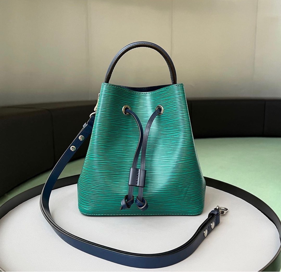 Louis Vuitton EPI NeoNoe Bb Emerald Green Indigo