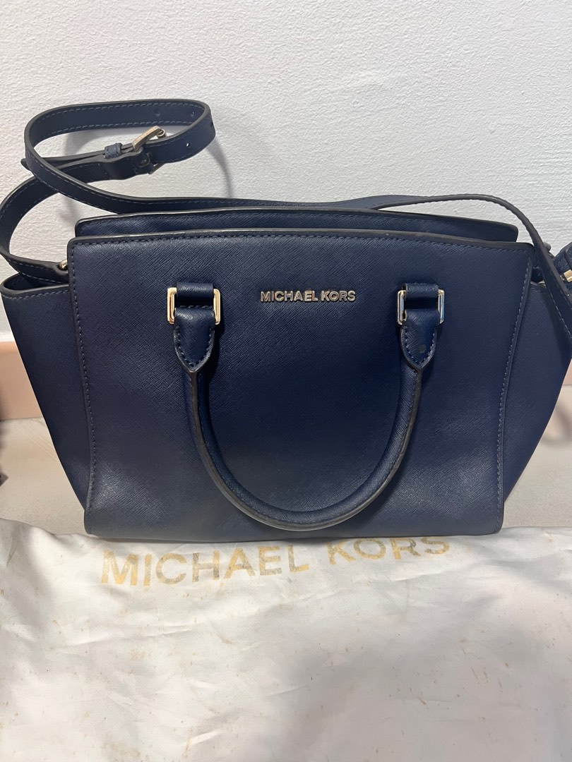 Michael Kors Bag, Luxury, Bags Wallets on Carousell