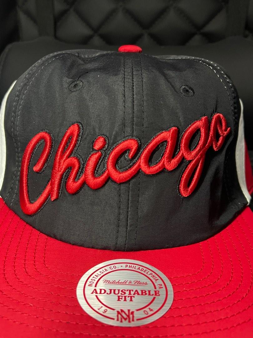 Authentic Mitchell & Ness CHICAGO BULLS cap, Men's Fashion, Watches &  Accessories, Caps & Hats on Carousell