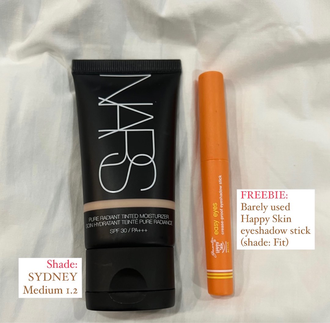 NARS Tinted Moisturizer SPF30 (shade Sydney Medium 1.2) with FREE Happy