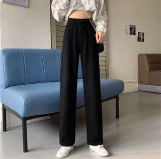 (Category: ) located in . Submitted by SoLucky_preloved (Listing ID 1192805914, Image 1). Description: .