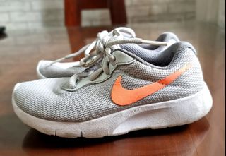 (Category: ) located in . Submitted by rizsx (Listing ID 1192681336, Image 1). Description: .