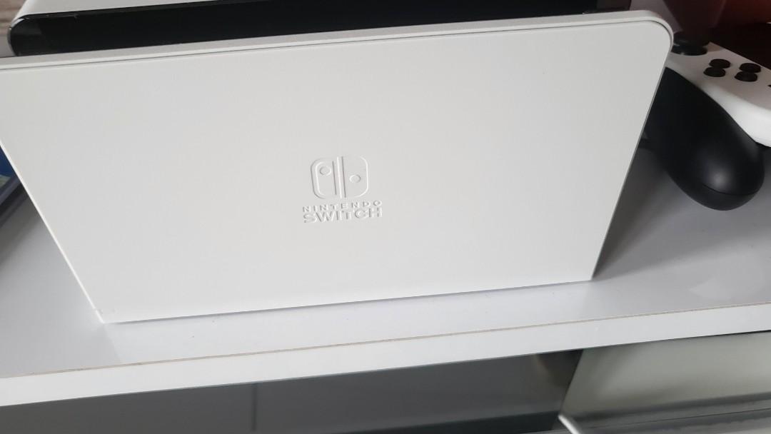 Nintendo switch OLED white, Video Gaming, Video Game Consoles, Nintendo