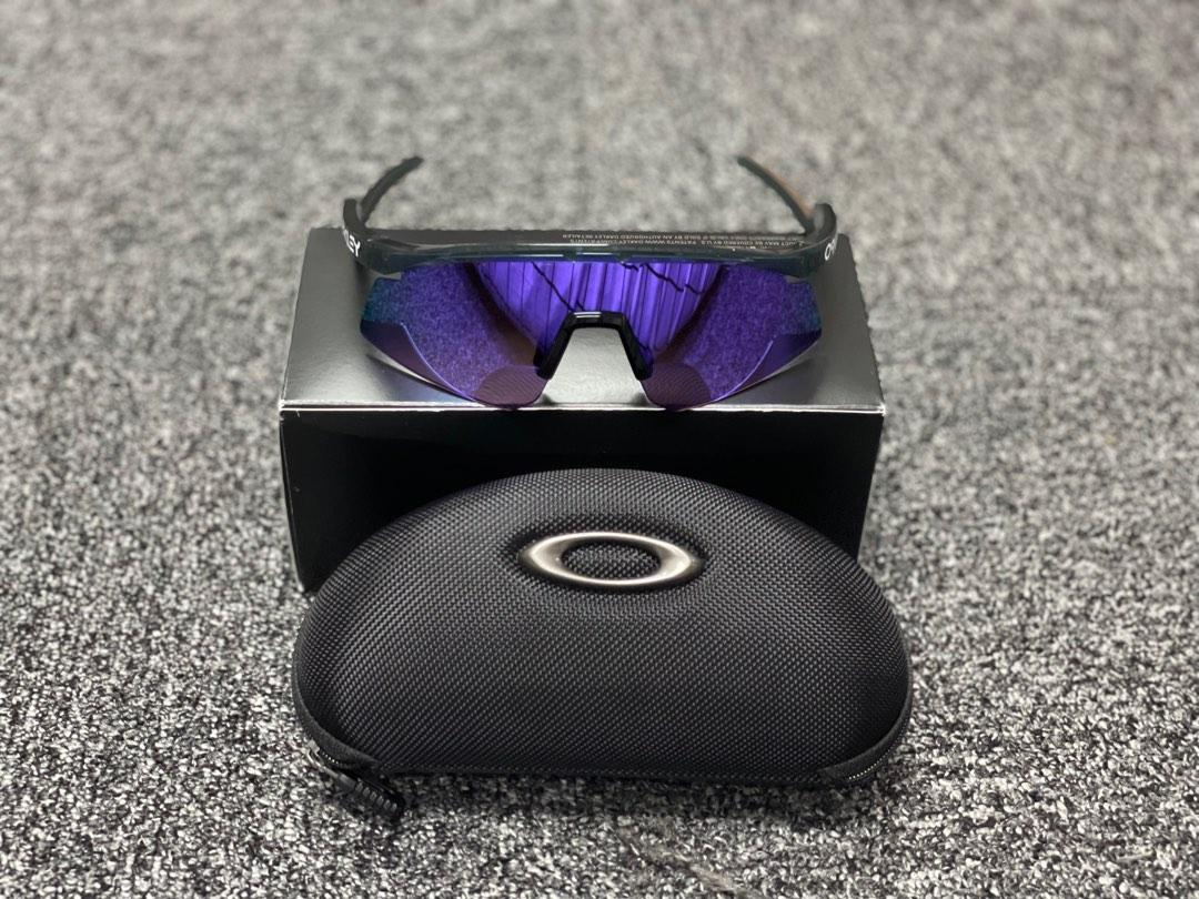 Oakley Hydra Crystal Black Prizm Violet, Men's Fashion, Watches &  Accessories, Sunglasses & Eyewear on Carousell