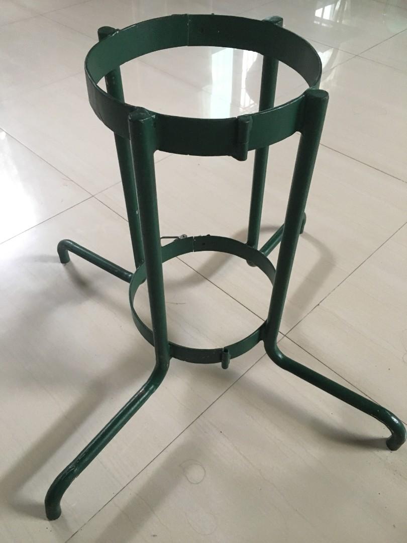 Oxygen tank stand, Health & Nutrition, Medical Supplies & Tools on