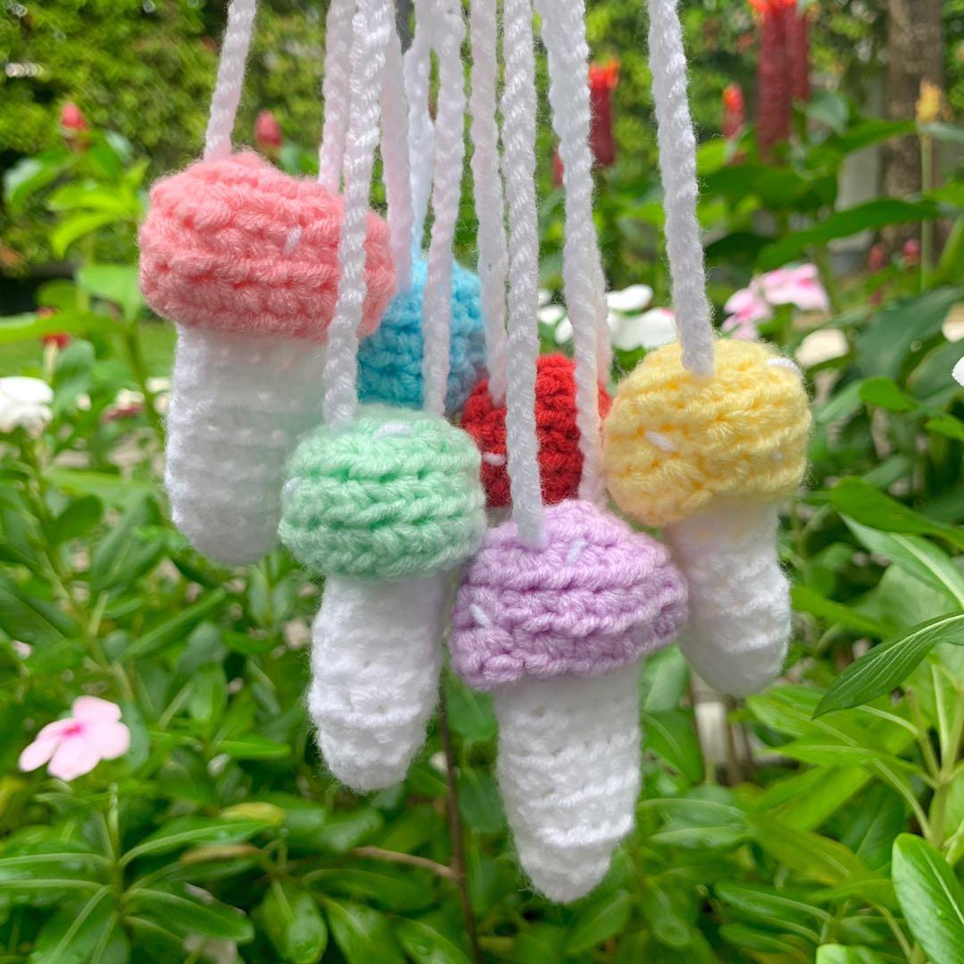 Chapstick holder necklace hotsell