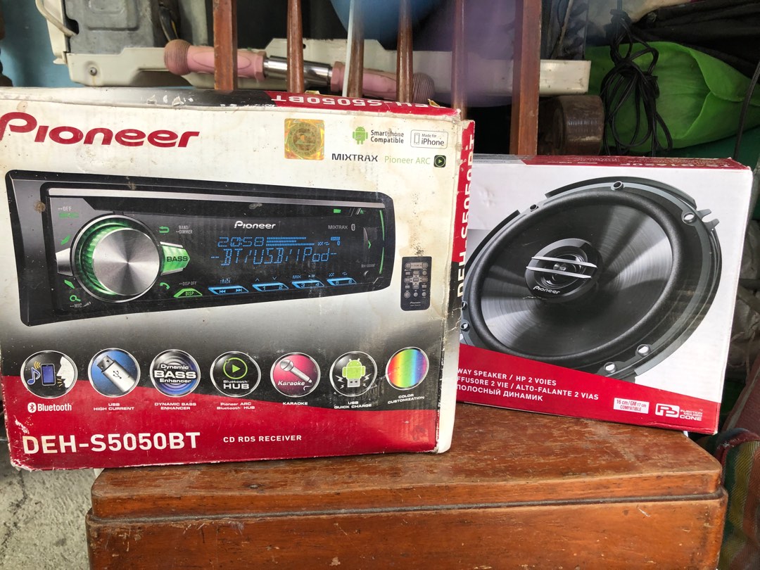 Pioneer stereo set, Car Parts & Accessories, Audio, Video, Alarm and