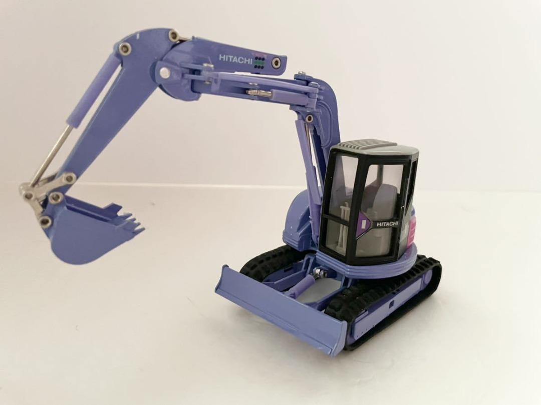 激安スーパーの“売上対決” Rare Hitachi Landy Marccino EX75UR 1:35 Scale Model, Hobbies 模型製作用品