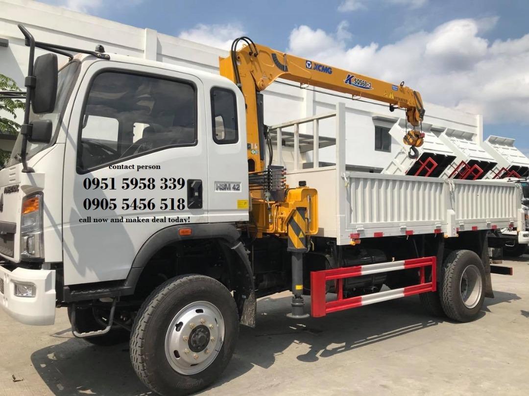 Sinotruk h3 6 wheeler 4x4 boom truck 14 feet cargo 3.2 tons lifting