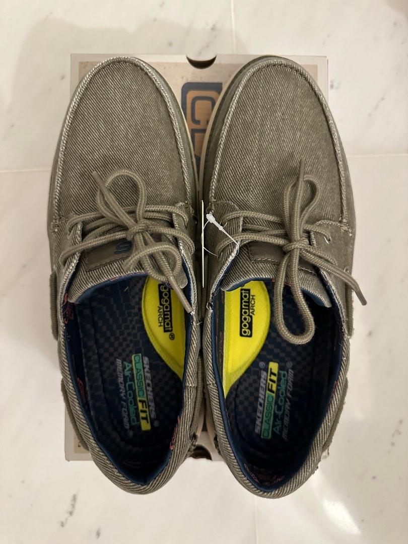 Skechers canvas top deck shoes