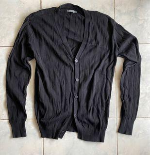 Sweater hitam Hush Puppies Ori