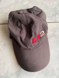 Topi coklat simple