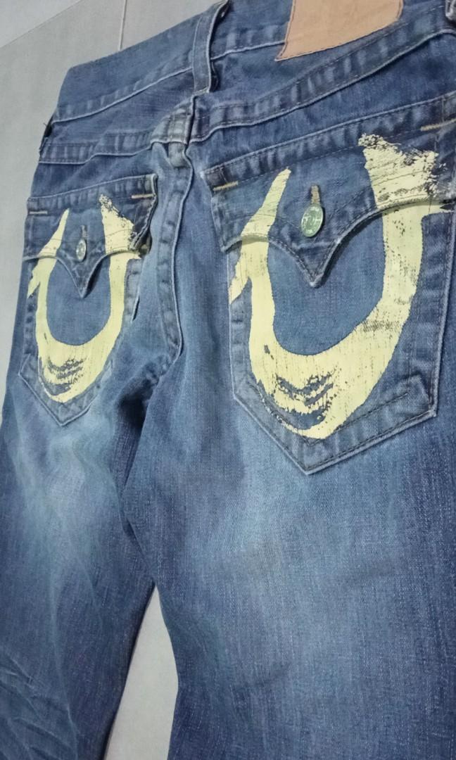 True religion yellow jeans top