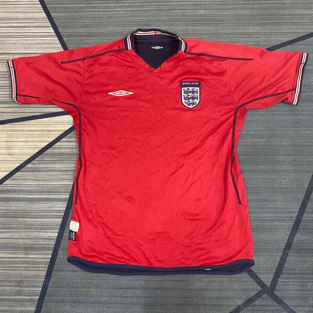 UMBRO ENGLAND 2002 REVERSIBLED JERSEY, Men's Fashion, Activewear 