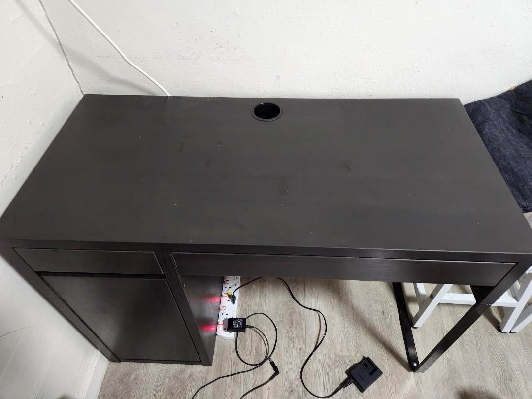 Study Table, Furniture & Home Living, Furniture, Tables & Sets on Carousell