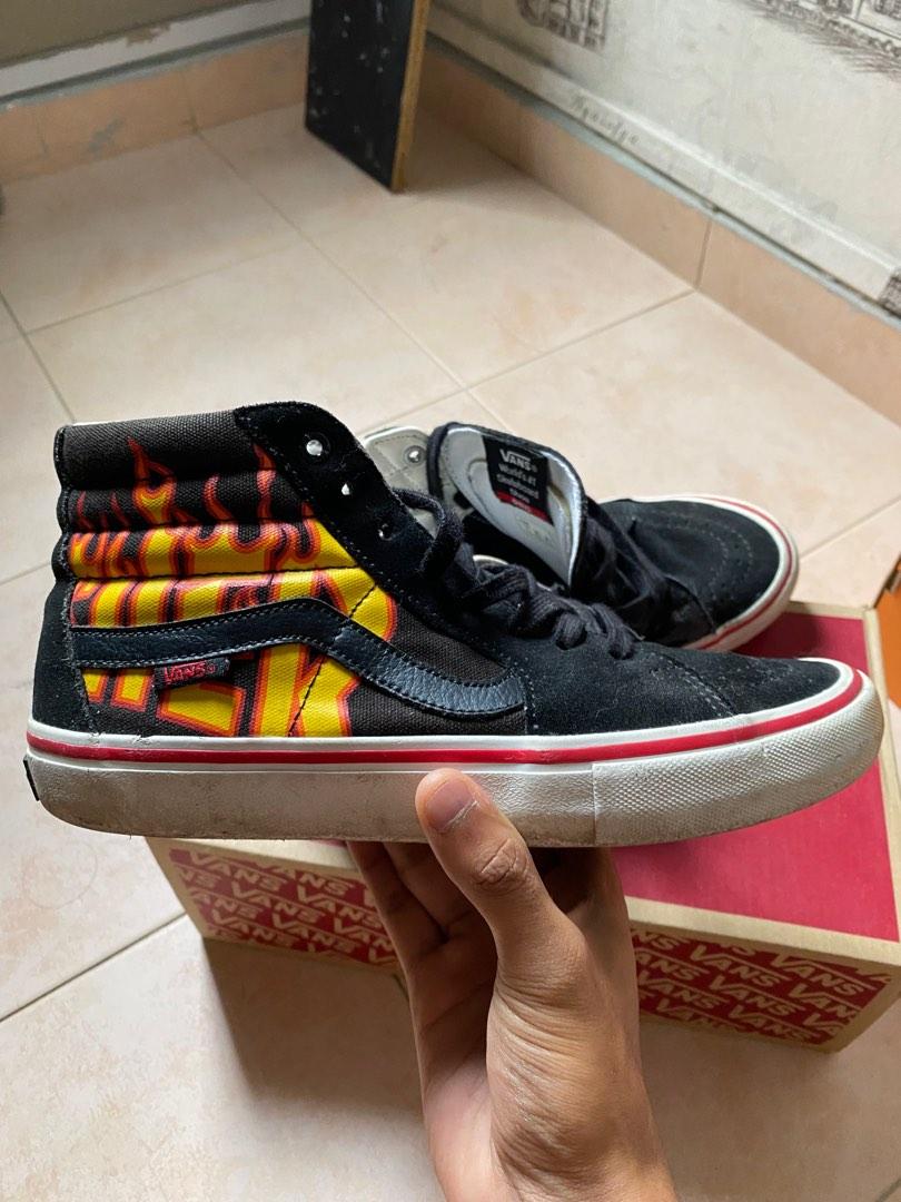 Harga vans thrasher hotsell original