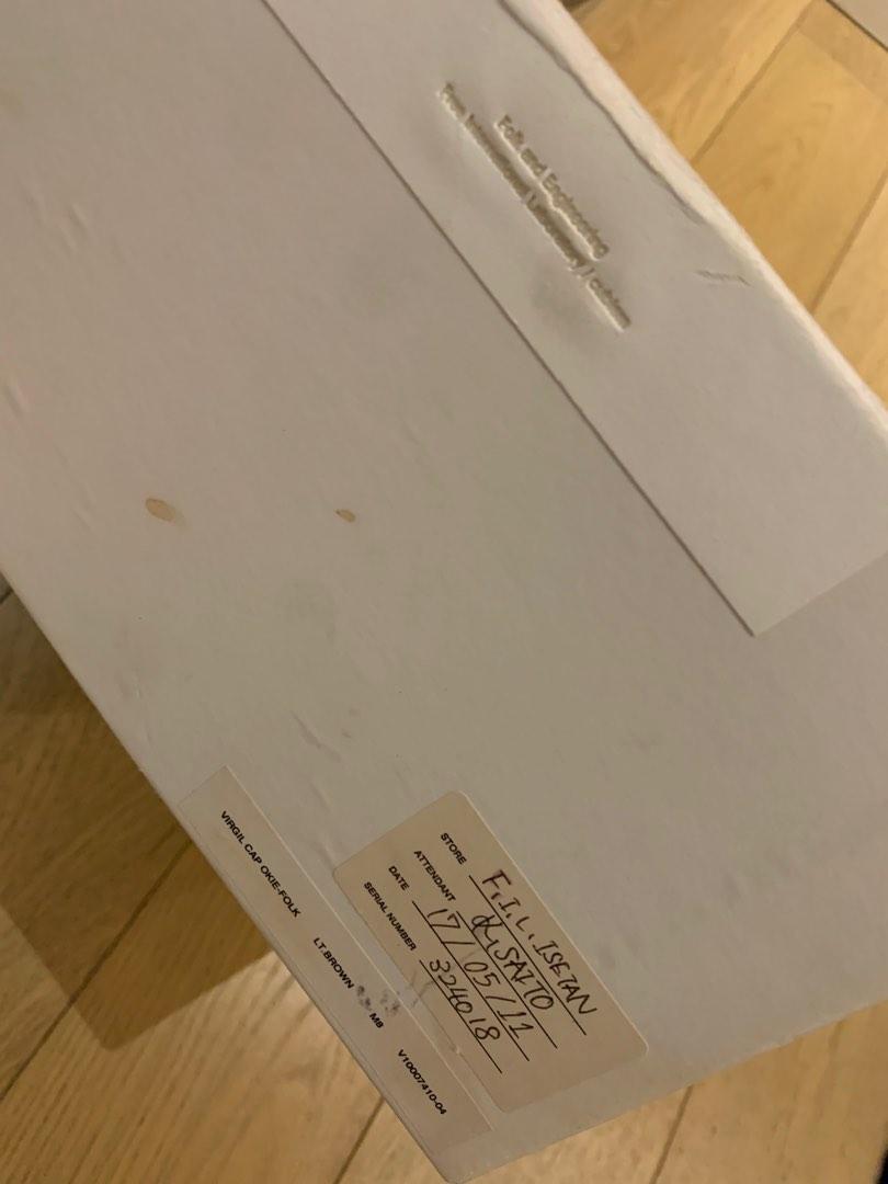 Visvim boots size 8 （分類：靴）位於 Hong Kong。 由 jmec631 提交（商品編號 286828605，圖片 7）。簡介： 舊版visvim boots （己停產） Size 8 99%new worn one time only (睇鞋底就知) 。