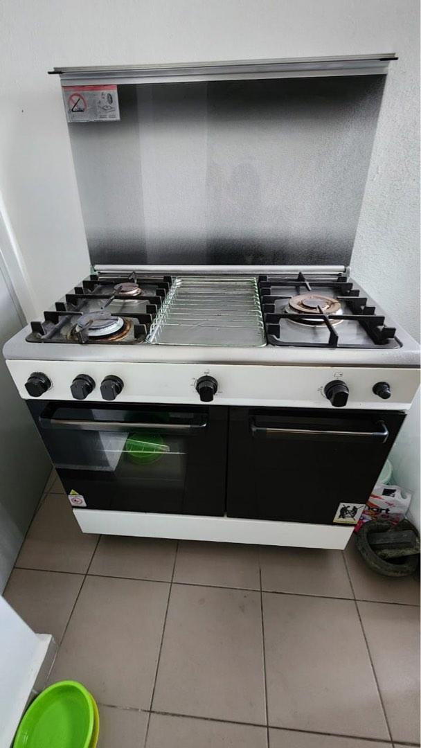 ZANUSSI Gas Cooker 3 Burners, TV & Home Appliances, Kitchen Appliances
