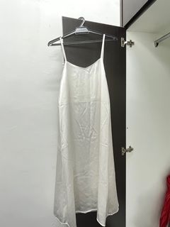 (Category: ) located in . Submitted by Natassha (Listing ID 1192731814, Image 1). Description: .