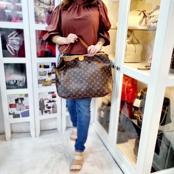 Authentic Louis Vuitton Delightful MM, Luxury, Bags & Wallets on Carousell