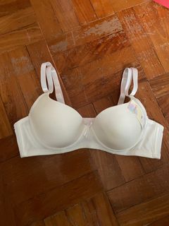 (Category: ) located in . Submitted by pebblex (Listing ID 1192946090, Image 1). Description: .