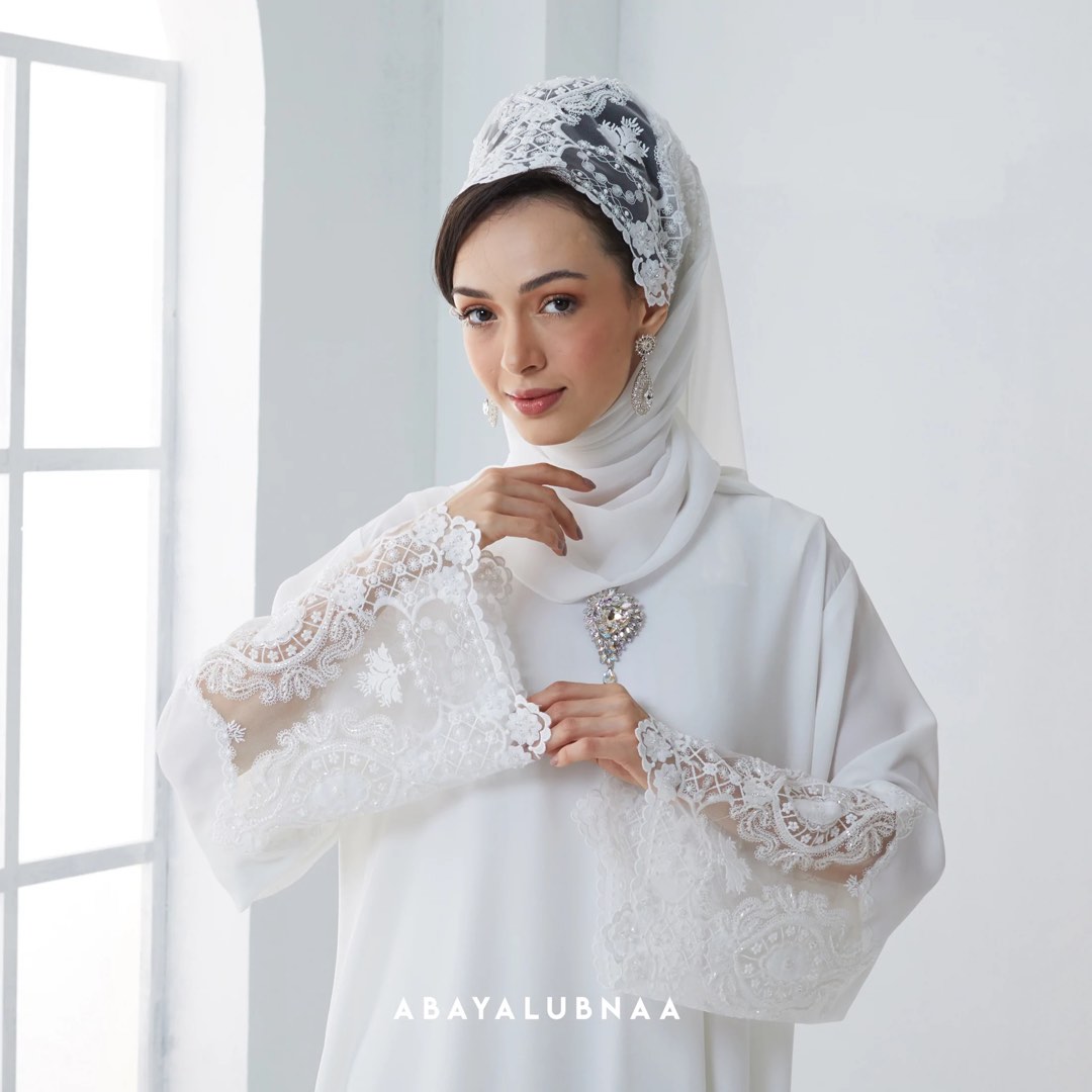 White new arrivals lace abaya