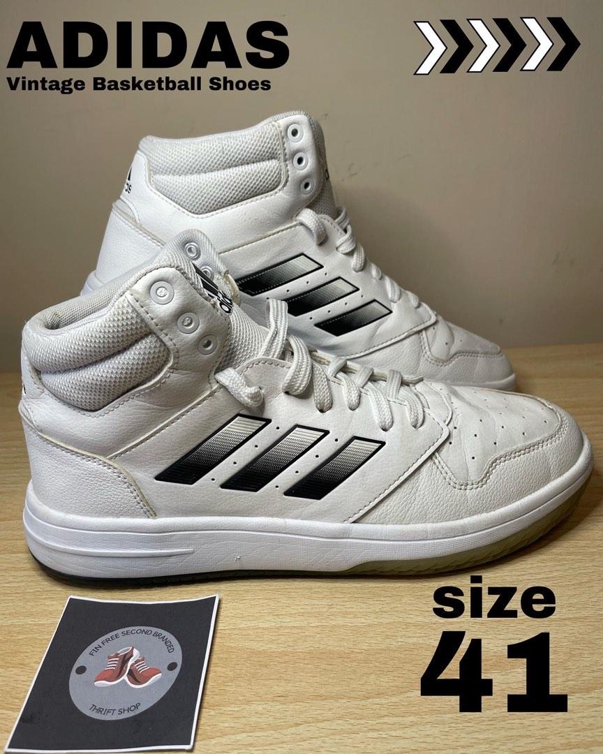 Adidas Vintage Basketball Shoes, Fesyen Pria, Sepatu , Sneakers di