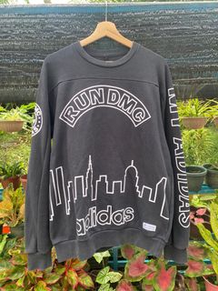 (Category: ) located in . Submitted by TrueVintage_Store (Listing ID 1192993055, Image 1). Description: .