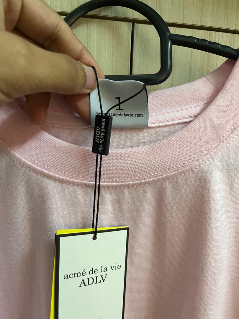 Adlv basic tee (Category: Activewear) located in Sepang. Submitted by prelovedfiq (Listing ID 1192850592, Image 3). Description: Like new , never use. Size 1 Come with plastic Pink.
