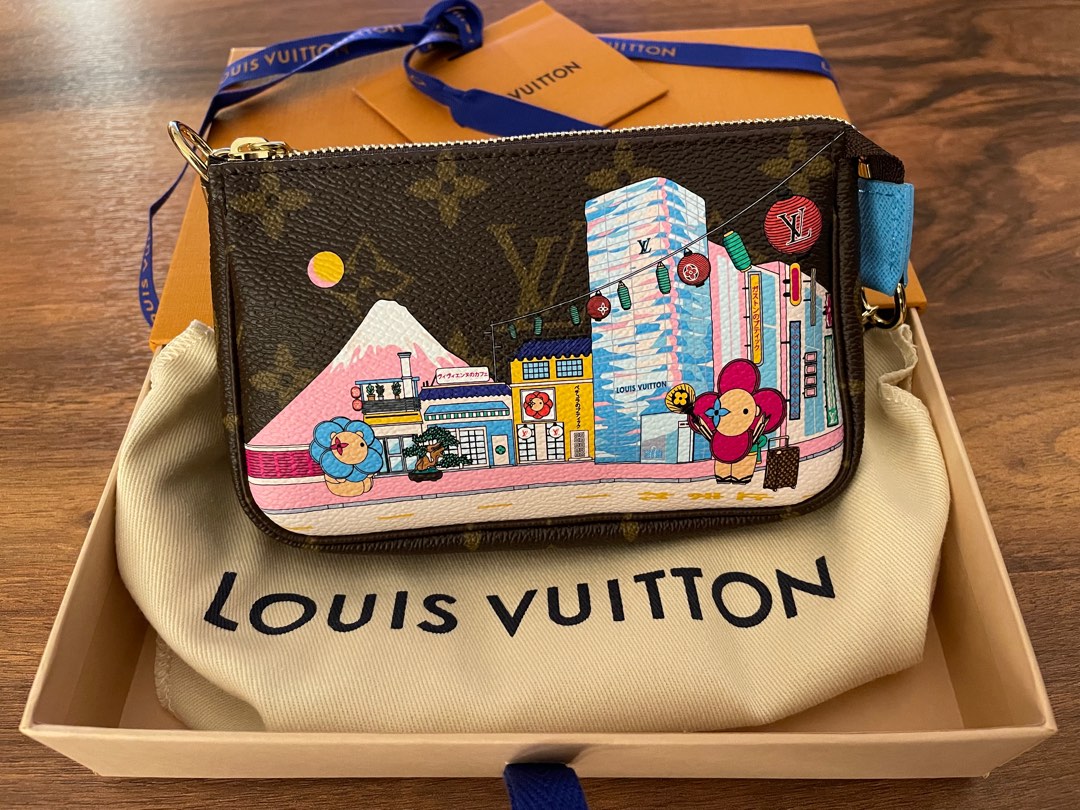 Louis Vuitton Vivienne Mini Pochette Tokyo Christmas Limited Unused Japan