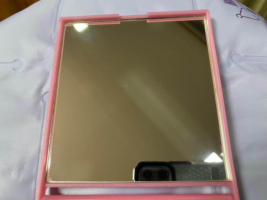 Authentic Vintage Hello Kitty and Dear Daniel Mirror (Category: Mirrors) located in Manila. Submitted by etcetera.mnl (Listing ID 1193017816, Image 3). Description: Made in Japan Brand new Unused Bought and displayed Check photo for flaw Size: 4 inches x 4.5 inches 680 FLAW ON LAST PIC: Parang may dumikit na material dyan Pero di naman malagkit Ayaw matanggal kahit anong pahid.